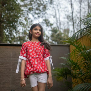 Snowflakes Red TOP