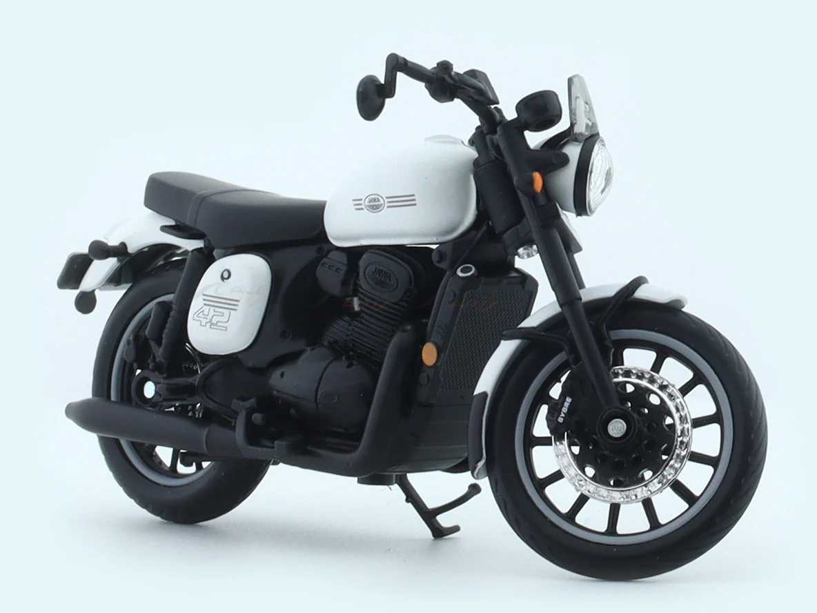Jawa 42 White 1 18 Maisto Licensed Diecast Alloy Scale Model Bike Maisto Jawa 42 Bike Miniature Scale Model Bike For Kids 14+ Years – Ultimate Die Cast Collectible Toy With Realistic Detailing Maisto Jawa 42 Bike Miniature Scale Model Bike For Kids 14+ Years – Ultimate Die Cast Collectible Toy With Realistic Detailing Image 2