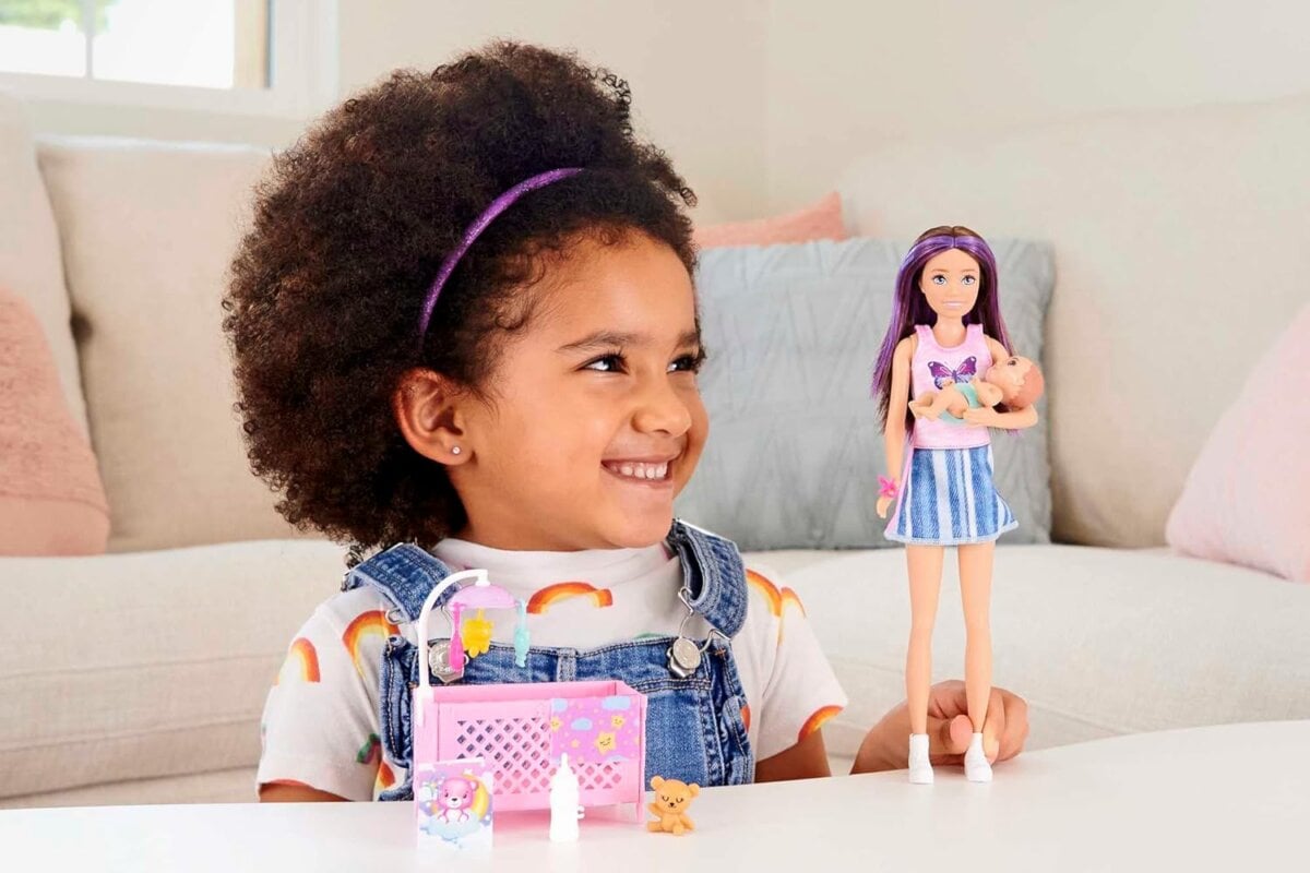 Mattel Barbie Skipper Babysitters Inc Crib Toy Playset5 Mattel Barbie Skipper Babysitters Inc Crib Toy Playset | Fun Babysitting Role Play Doll Set With Skipper, Baby Doll &Amp; Furniture For Kids 3+ Years Mattel Barbie Skipper Babysitters Inc Crib Toy Playset | Fun Babysitting Role Play Doll Set With Skipper, Baby Doll &Amp; Furniture For Kids 3+ Years Image 6